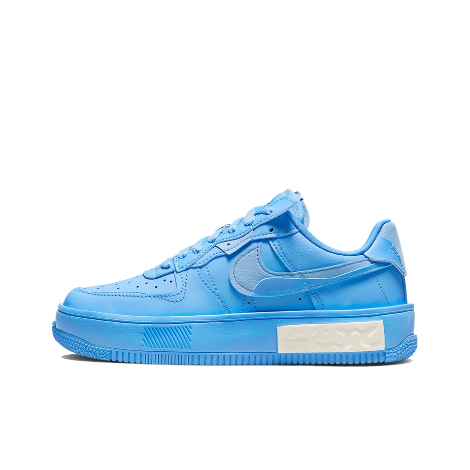 Nike Shoes Air Force 1 - حذاء نايك إير فورس 1 للنساء