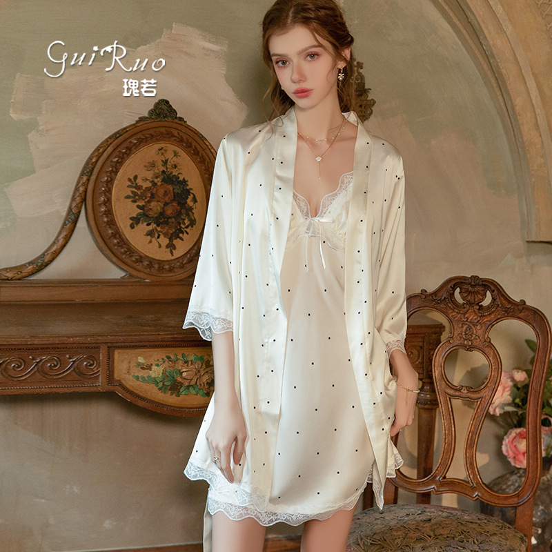 نسخة جديدة من قميص النوم المصن - مراجعة Robe Silk Women وسعره