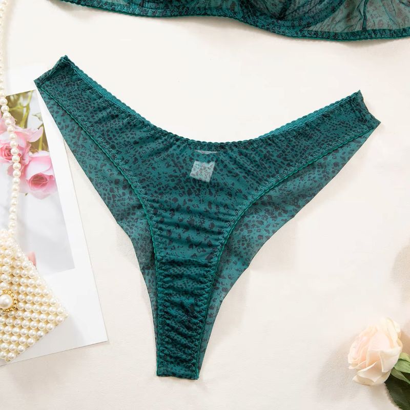طقم ملابس داخلية نسائية من قطع - مراجعة Push Up Bra Padded وسعره