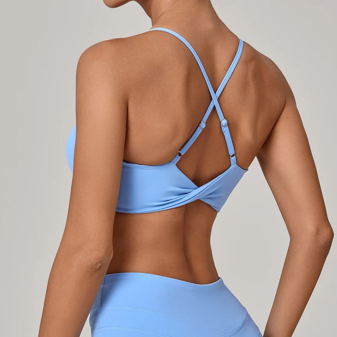 حمالة صدر رياضية نسائية للياقة - مراجعة Push Up Bra Padded وسعره